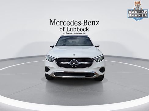 Used 2025 Mercedes-Benz GLC 300 image 3