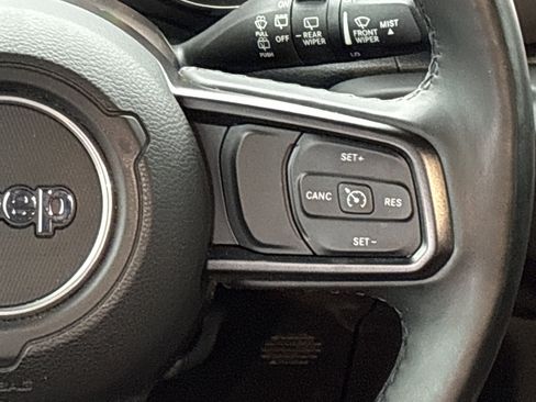 Certified 2020 Jeep Wrangler Unlimited Sport S w/ Sun And Sound Package image 22