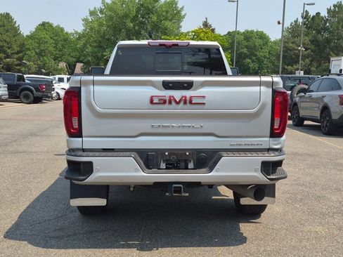 Used 2023 GMC Sierra 2500 Denali w/ Denali Ultimate Package AWD/4WD image 4