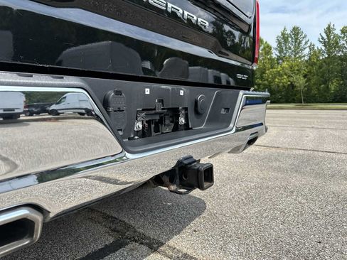 Certified 2023 GMC Sierra 1500 SLT w/ SLT Premium Package AWD/4WD image 38