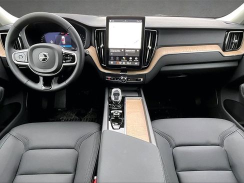 New 2026 Volvo XC60 B5 Plus w/ Protection Package Premier image 5