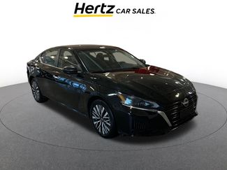 Used 2025 Nissan Altima 2.5 SV video 1