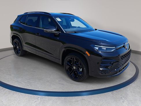 New 2026 Volkswagen Tiguan SE R-Line AWD/4WD image 3
