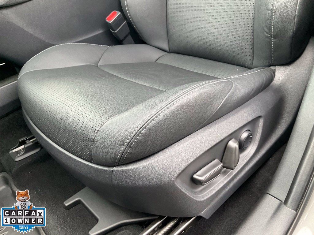 Used 2023 Subaru Solterra AWD image 17