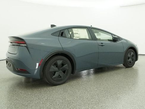 New 2026 Toyota Prius LE image 25