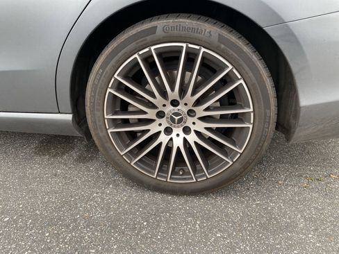 Used 2023 Mercedes-Benz C 300 Sedan image 5