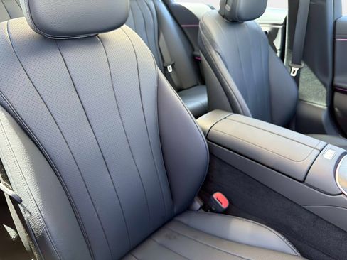 Used 2025 Mercedes-Benz E 350 Sedan image 23