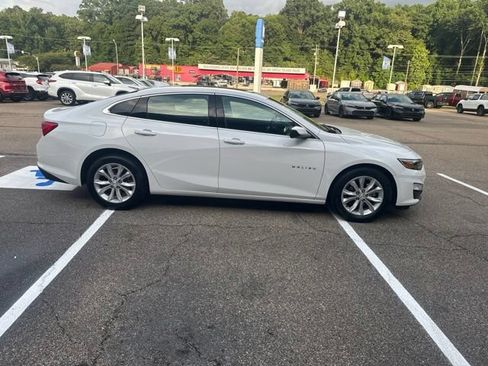 Used 2024 Chevrolet Malibu LT FWD image 7