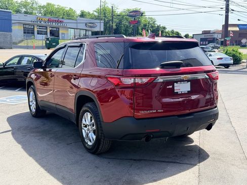 Used 2019 Chevrolet Traverse LT w/ LPO, Floor Liner Package AWD/4WD image 4