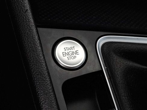 Used 2023 Volkswagen Jetta SE FWD image 20