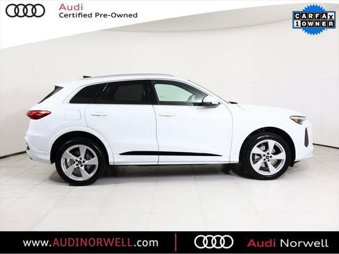 Certified 2025 Audi Q5 Premium Plus w/ Premium Plus image 19