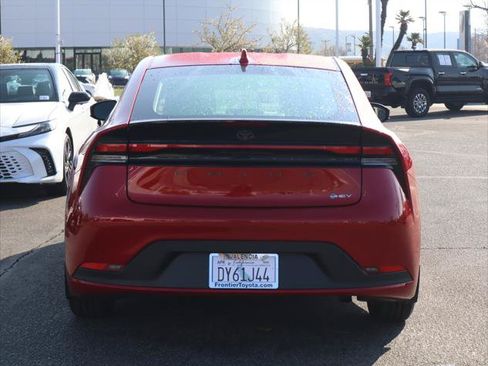 Certified 2024 Toyota Prius LE FWD image 4