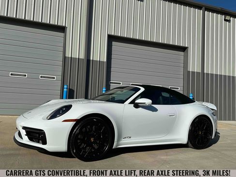 Used 2023 Porsche 911 Carrera GTS w/ Premium Package image 2