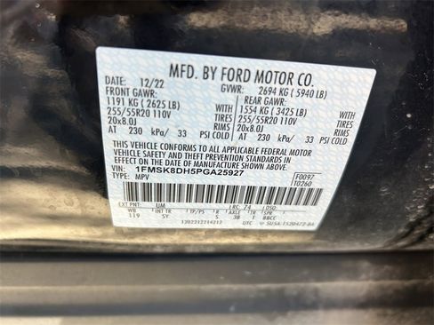 Used 2023 Ford Explorer XLT w/ Equipment Group 202A image 10