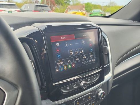 Certified 2023 Chevrolet Traverse LT w/ LPO, Floor Liner Package AWD/4WD image 30