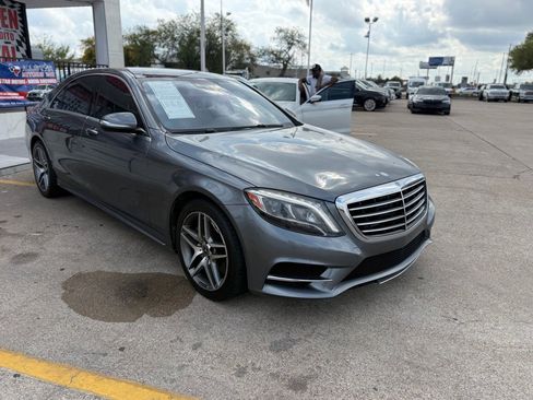 Used 2017 Mercedes-Benz S 550 S 550 4MATIC image 3