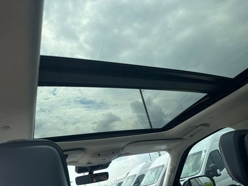 Used 2024 Lincoln Navigator Black Label image 19