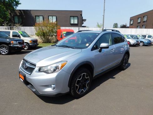 Used 2015 Subaru Crosstrek 2.0i Premium AWD/4WD image 4