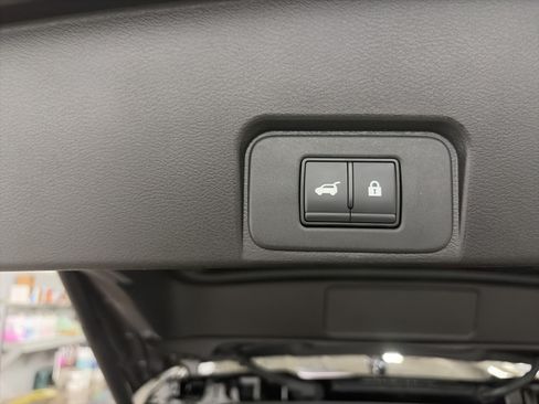 Used 2026 Nissan Rogue SL AWD/4WD image 28