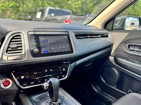 Used 2019 Honda HR-V EX image 22