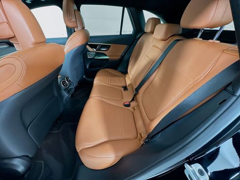 Certified 2026 Mercedes-Benz GLC 300 image 27