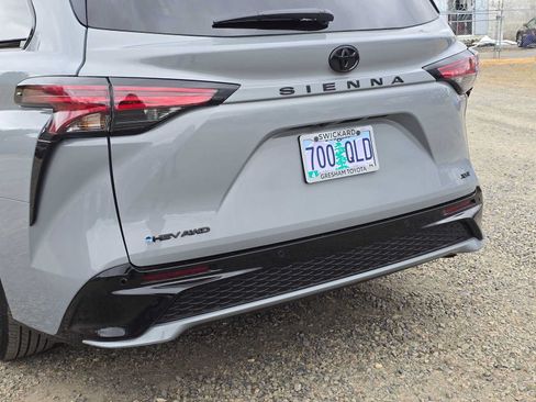 Certified 2026 Toyota Sienna XSE AWD/4WD image 15