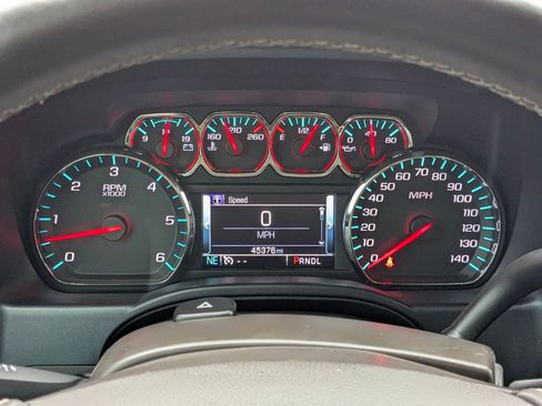 Used 2017 Chevrolet Silverado 1500 LT w/ Texas Edition image 17