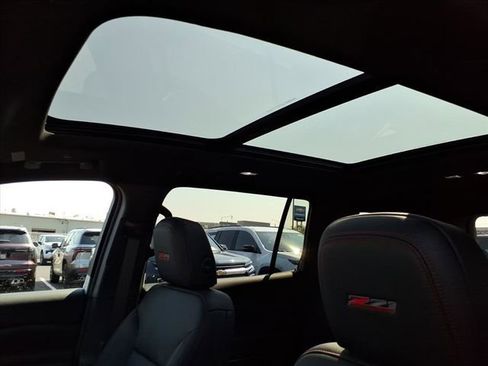 New 2026 Chevrolet Traverse Z71 w/ Driver Confidence Package image 8