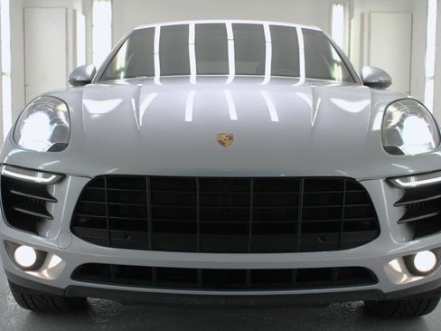 Used 2016 Porsche Macan S image 25