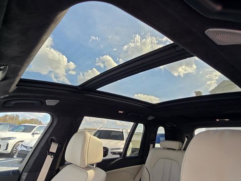 New 2026 BMW ALPINA XB7 AWD/4WD image 25