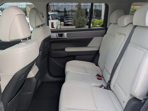 New 2026 Hyundai Santa Fe SE image 13