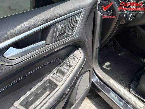 Used 2022 Ford Edge Titanium w/ Equipment Group 301A AWD/4WD image 53