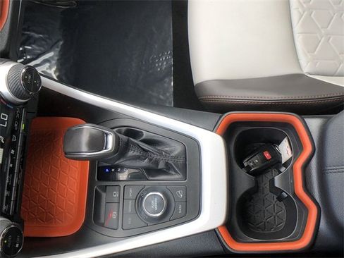 Used 2020 Toyota RAV4 Adventure image 20