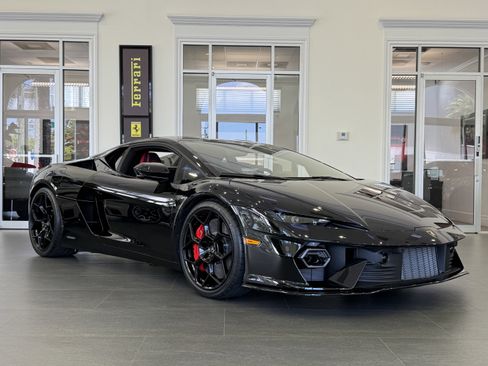 Used 2026 Lamborghini Temerario AWD/4WD image 9