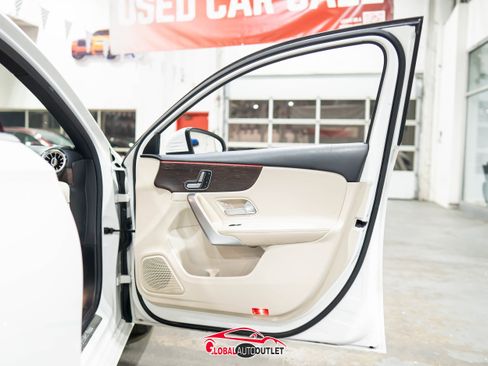 Used 2019 Mercedes-Benz A 220 image 38