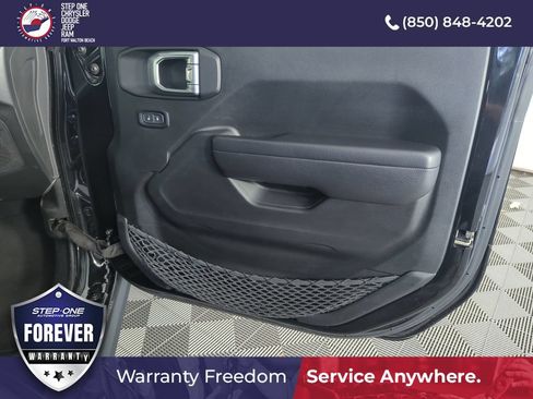 Used 2023 Jeep Wrangler Unlimited Rubicon 4xe AWD/4WD image 29