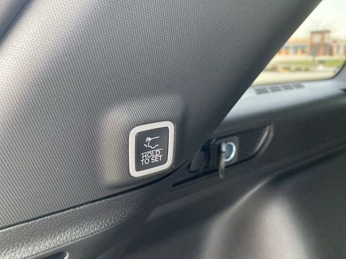 New 2025 Jeep Grand Cherokee Limited image 16