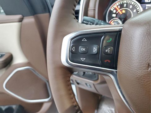 Used 2019 RAM 1500 Laramie image 25