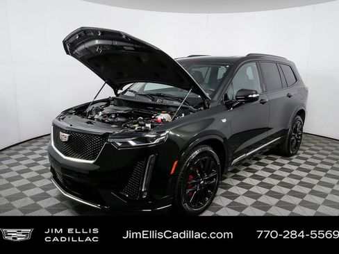 Certified 2024 Cadillac XT6 Sport w/ Technology Package image 37