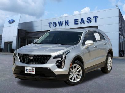 Used 2022 Cadillac XT4 Luxury w/ Cold Weather Package