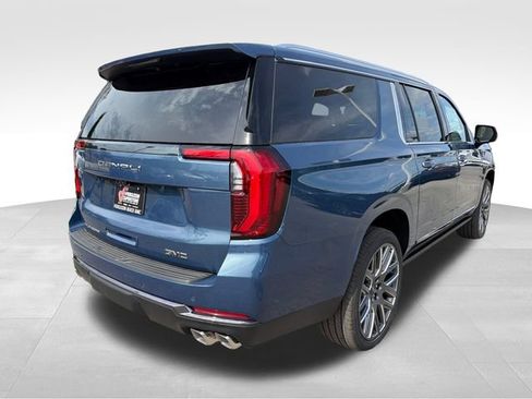 New 2026 GMC Yukon XL Denali Ultimate AWD/4WD image 7