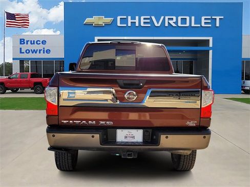 Used 2016 Nissan Titan Platinum Reserve image 5
