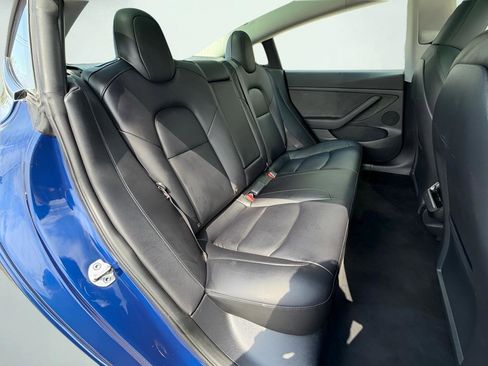 Used 2023 Tesla Model 3 Standard Range image 27