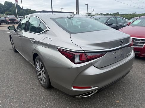Used 2019 Lexus ES 350 w/ Accessory Package 2 FWD image 4