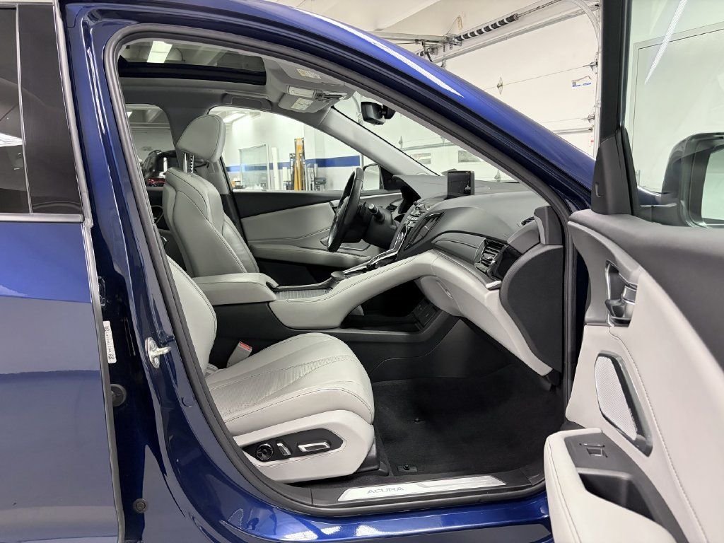 Used 2020 Acura RDX w/ Technology Package AWD/4WD image 17