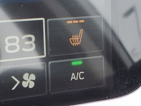 Certified 2025 Subaru Legacy Premium image 23