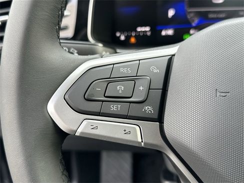 New 2026 Volkswagen Jetta SE image 18