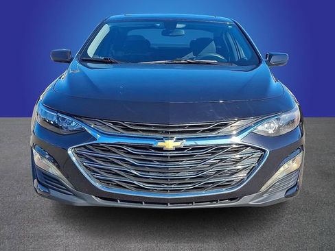 Used 2022 Chevrolet Malibu LT image 2