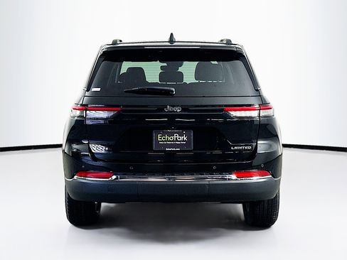 Used 2023 Jeep Grand Cherokee Limited w/ Trailer Tow Prep Group (B) image 7