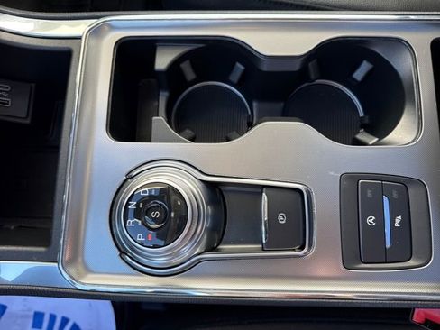 Used 2024 Ford Edge Titanium w/ Cargo Accessory Package image 22